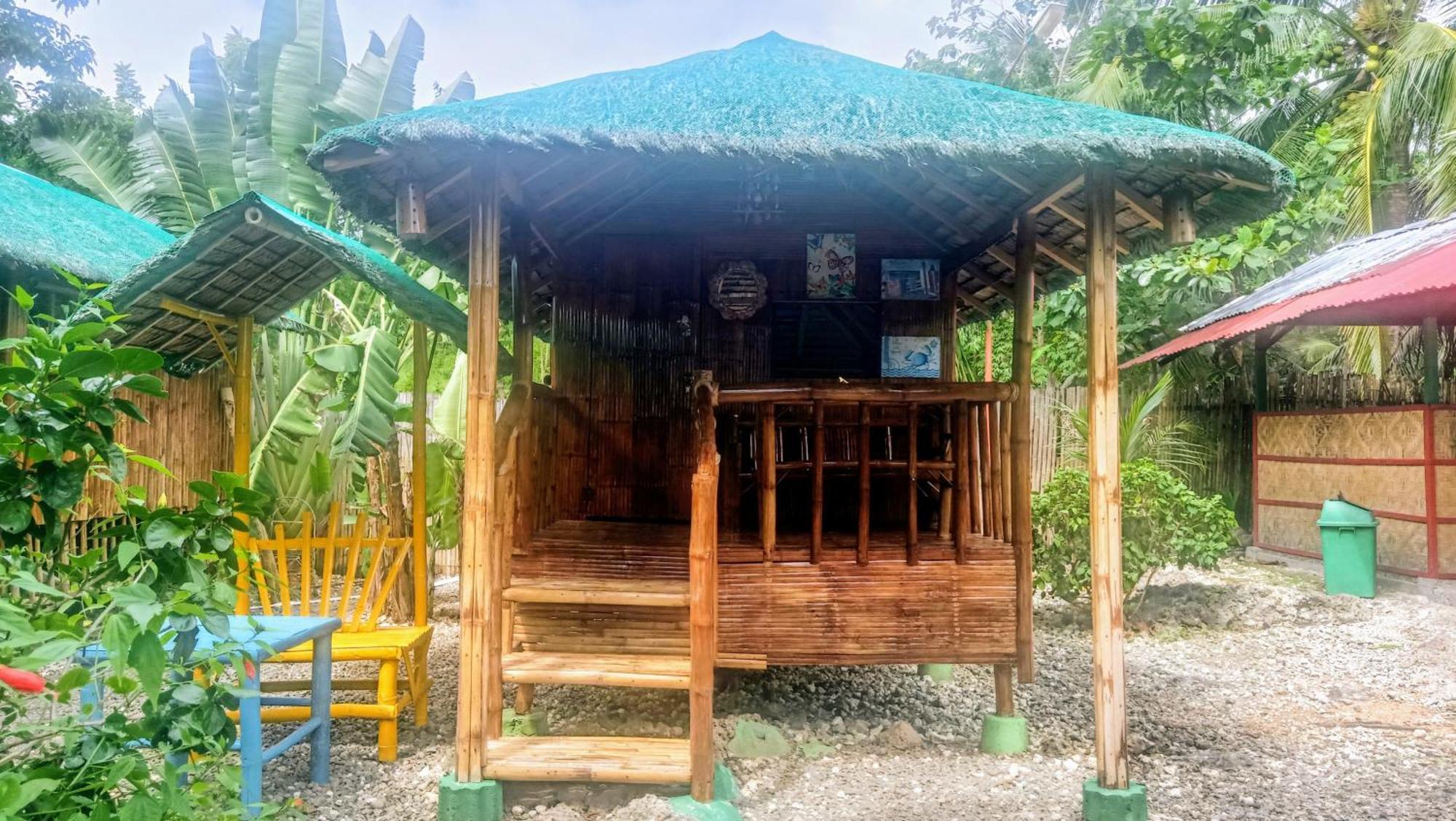 Moalboal Bamboo House / Rooms Δωμάτιο φωτογραφία